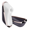 Вакуумный клиторальный стимулятор Satisfyer Traveler, корпус-чехол на магнитах